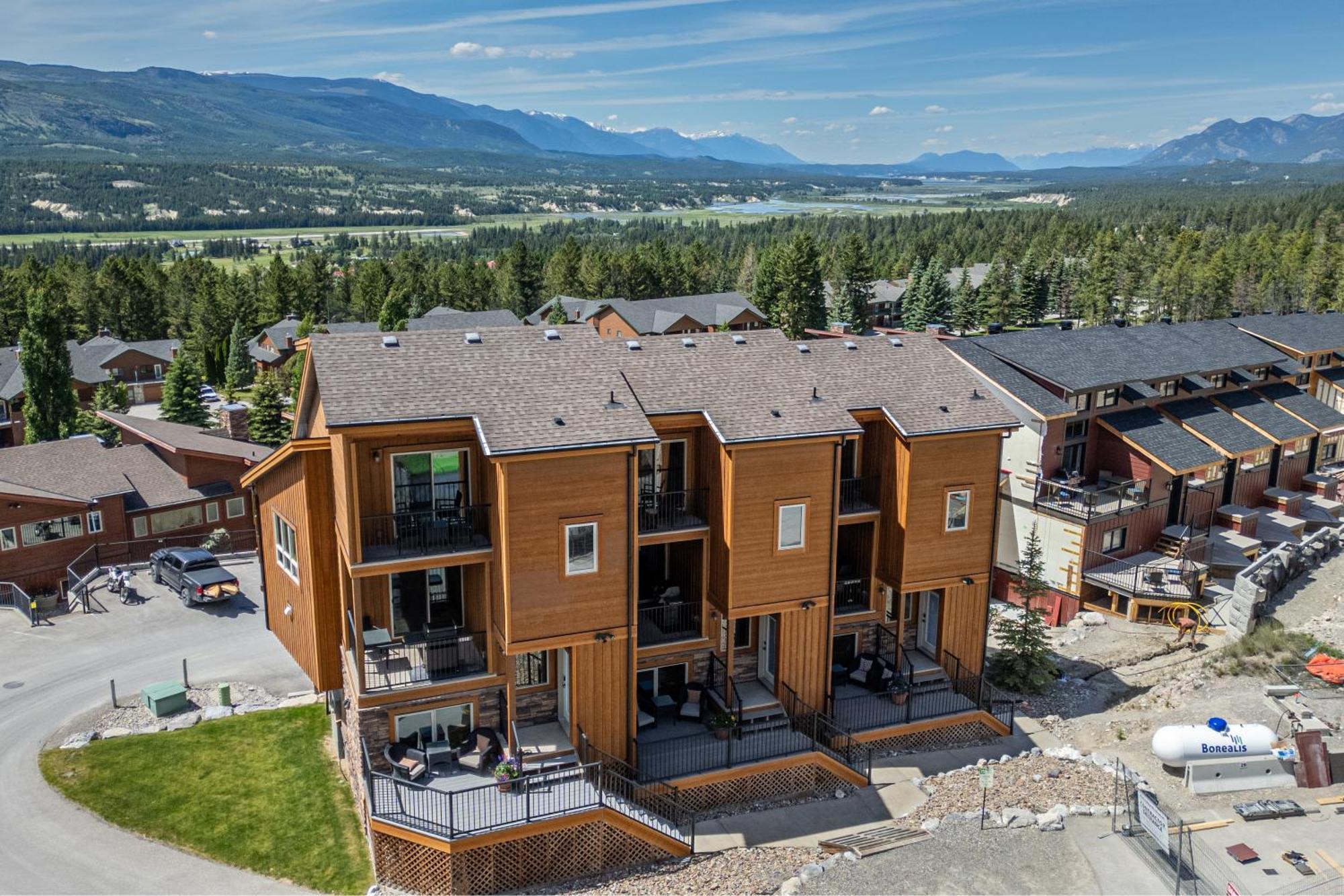 The Residences At Fairmont Ridge Fairmont Hot Springs Exterior photo